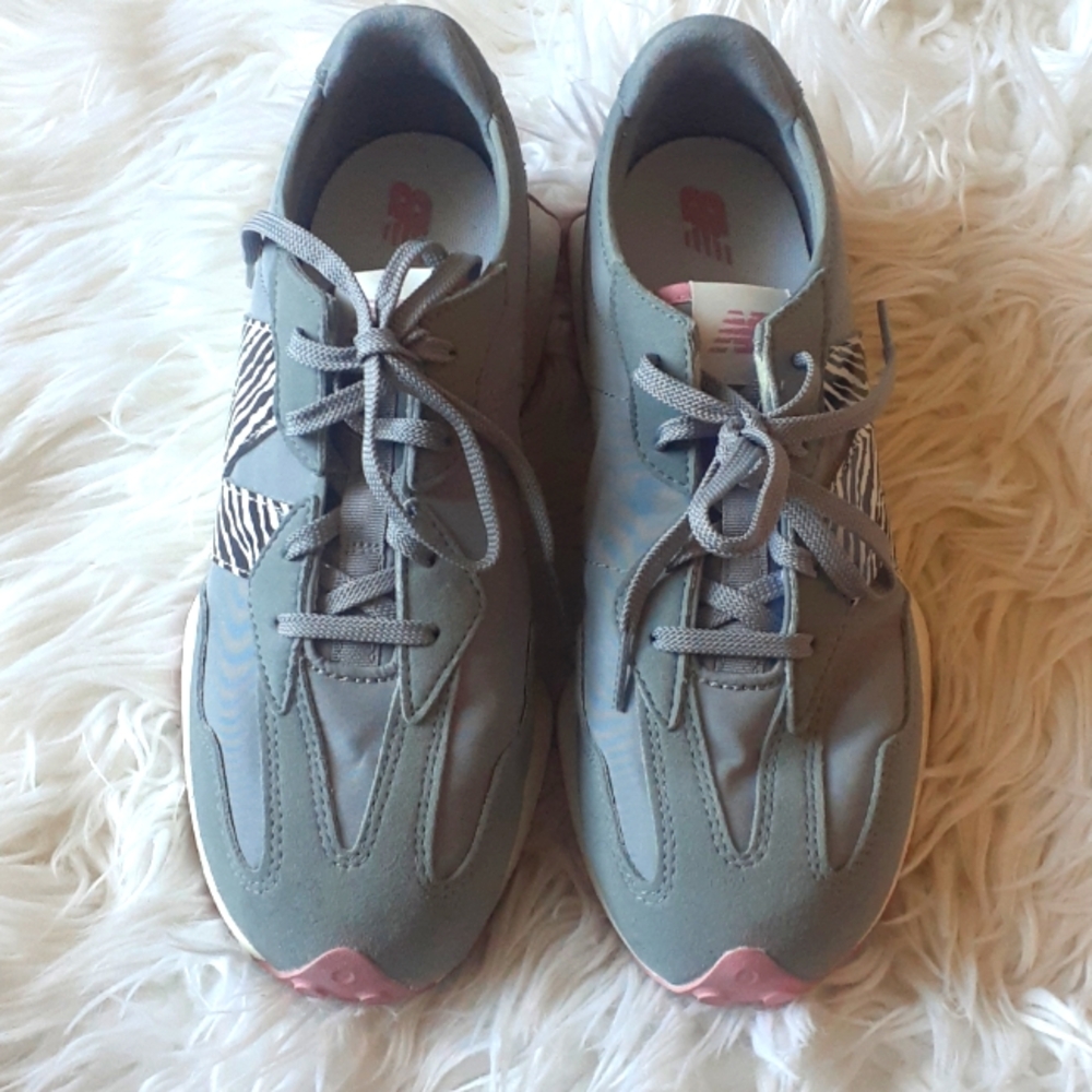 New Balance Pink and Gray Athletic Shoes with Zebra Pattern - Picture 2 of 8